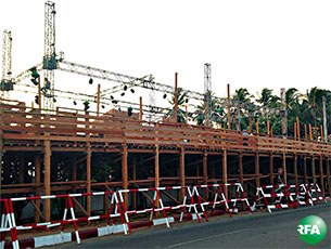 thangyan-stage-305.jpg thangyan-stage-305.jpg