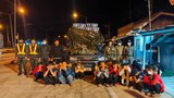 မဲဆောက်အပါအဝင် ခရိုင်လေးခုမှာ ရှစ်ရက်အတွင်း တရားမဝင် မြန်မာလုပ်သား နှစ်ရာခန့် အဖမ်းခံရ
