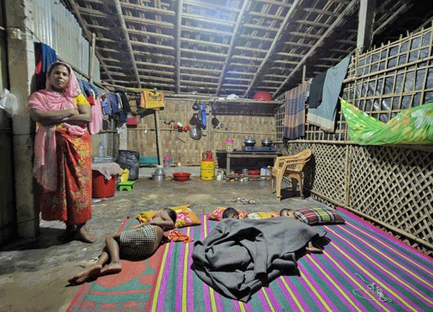 သုံးလအတွင်း ရိုဟင်ဂျာ နှစ်သောင်းခန့် ဘင်္ဂလားဒေ့ရှ်ကို ထွက်ပြေးခိုလှုံ သုံးလအတွင်း ရိုဟင်ဂျာ နှစ်သောင်းခန့် ဘင်္ဂလားဒေ့ရှ်ကို ထွက်ပြေးခိုလှုံ