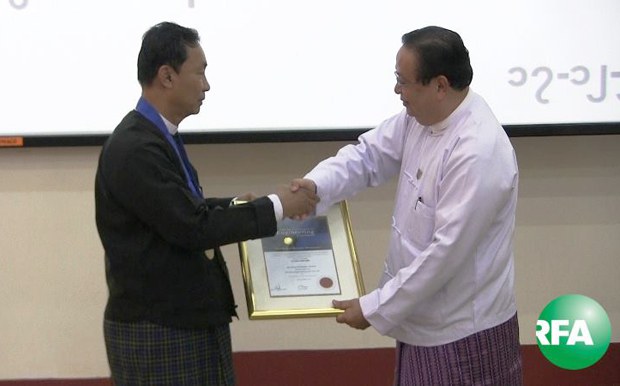 shwemann-honorable-award-620.jpg shwemann-honorable-award-620.jpg