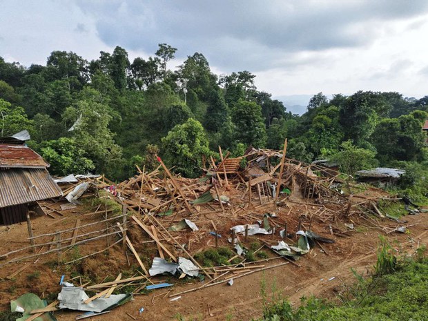နောင်ချိုနဲ့ မိုးကုတ်မှာ စစ်ကောင်စီတိုက်ခိုက်မှုကြောင့် သုံးဦးသေဆုံး နောင်ချိုနဲ့ မိုးကုတ်မှာ စစ်ကောင်စီတိုက်ခိုက်မှုကြောင့် သုံးဦးသေဆုံး