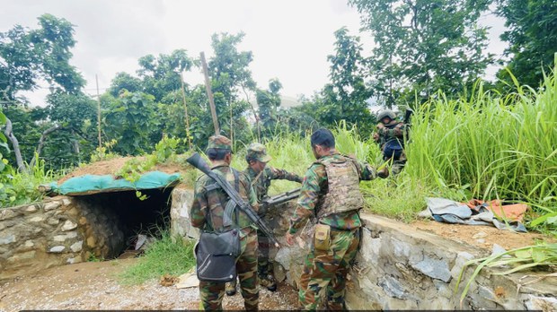 ကျောက်မဲနဲ့ နောင်ချိုမြို့နယ်တွေမှာ တိုက်ပွဲဆက်ဖြစ်နေ ကျောက်မဲနဲ့ နောင်ချိုမြို့နယ်တွေမှာ တိုက်ပွဲဆက်ဖြစ်နေ