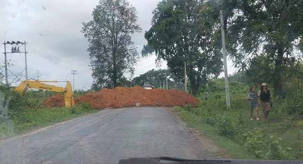 သီပေါ-နမ္မတူလမ်း ဖျက်ဆီးခံရလို့ ကုန်ဈေးနှုန်းကြီးလာနိုင်ကြောင်း TNLA ပြော သီပေါ-နမ္မတူလမ်း ဖျက်ဆီးခံရလို့ ကုန်ဈေးနှုန်းကြီးလာနိုင်ကြောင်း TNLA ပြော