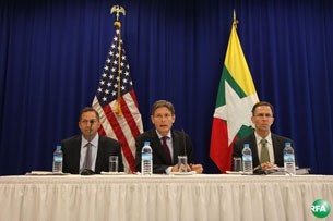 tom-malinowski-305.jpg tom-malinowski-305.jpg