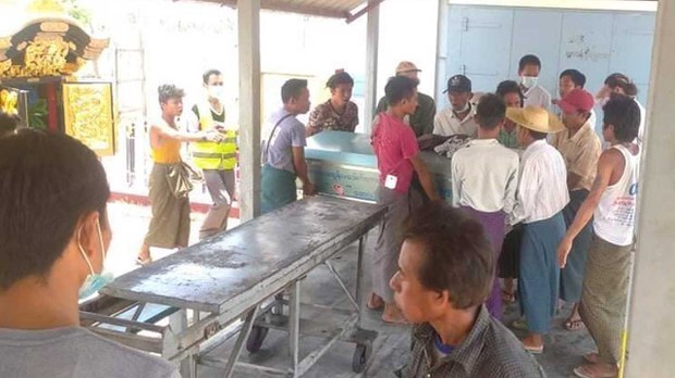 မြင်းခြံမှာ ကျည်ထိမှန်လို့ ဆေးကုသနေသူတစ်ဦး ကွယ်လွန် မြင်းခြံမှာ ကျည်ထိမှန်လို့ ဆေးကုသနေသူတစ်ဦး ကွယ်လွန်