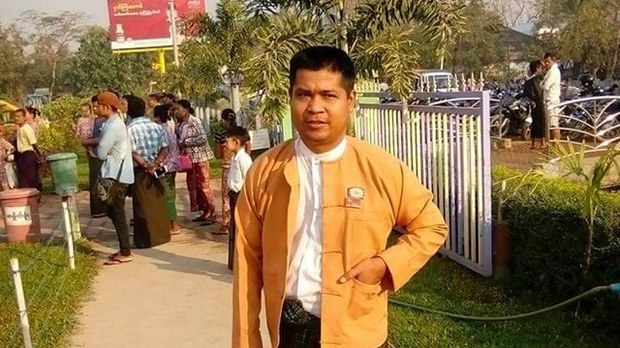 ပဲခူးတိုင်း NLD လ.ဝ.က ဝန်ကြီး ဦးထွန်းထွန်းဦး ထောင်ခြောက်နှစ်ချခံရ ပဲခူးတိုင်း NLD လ.ဝ.က ဝန်ကြီး ဦးထွန်းထွန်းဦး ထောင်ခြောက်နှစ်ချခံရ