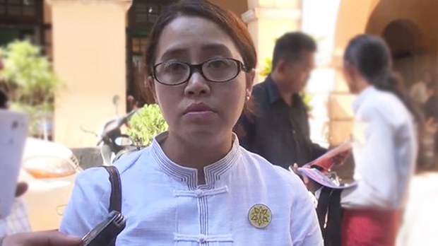 ၈၈ မျိုးဆက်အဖွဲ့ဝင် မနုနုအောင်နဲ့ မခက်ခက်အောင် ဖမ်းဆီးခံရ