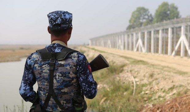 မောင်တောမှာ AAနဲ့ စစ်ကောင်စီတပ် တိုက်ပွဲဖြစ်လို့ အရပ်သားနှစ်ဦးသေဆုံး