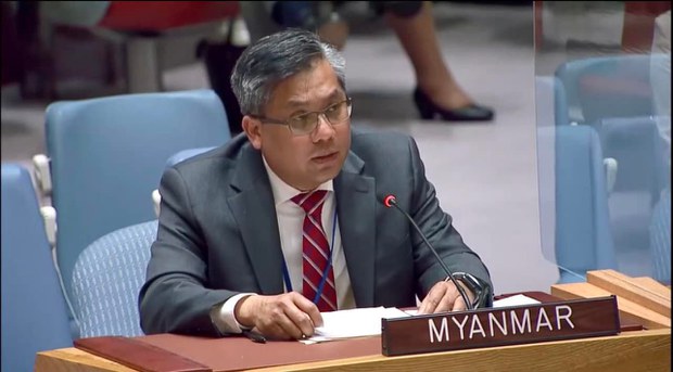 စစ်တပ်အာဏာသိမ်းထားသရွေ့ မြန်မာပြည်မငြိမ်းချမ်းဘူးလို့ ကုလမှာ ဦးကျော်မိုးထွန်းပြော စစ်တပ်အာဏာသိမ်းထားသရွေ့ မြန်မာပြည်မငြိမ်းချမ်းဘူးလို့ ကုလမှာ ဦးကျော်မိုးထွန်းပြော