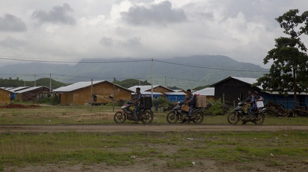 myanmar-border-police-622.jpg myanmar-border-police-622.jpg
