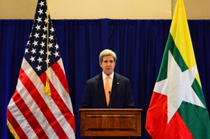 johnkerry-305 johnkerry-305
