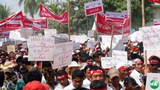 white-card-rakhine-protest-305