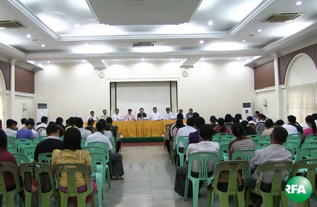 workers-gov-press-620.jpg workers-gov-press-620.jpg