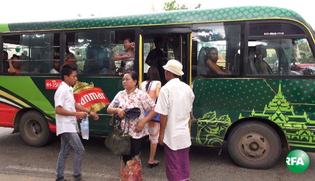 bus-620.jpg bus-620.jpg