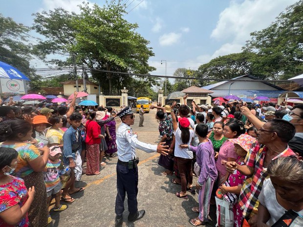 အင်းစိန်ထောင်က လွတ်လာတဲ့အကျဉ်းသား ၂၃၀ ကျော်မှာ နိုင်ငံရေးအကျဉ်းသား မပါဝင်