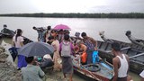 rathaetaung-villagers-flee-622.jpg