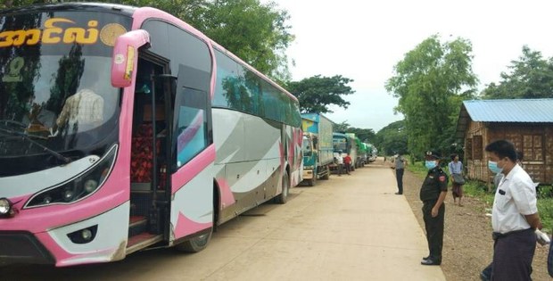 ရေကြည်ကနေ ရခိုင်ဘက်ပို့မဲ့ ဆေးဝါးနဲ့ စားသောက်ကုန်တွေ စစ်ကောင်စီ ကန့်သတ် ရေကြည်ကနေ ရခိုင်ဘက်ပို့မဲ့ ဆေးဝါးနဲ့ စားသောက်ကုန်တွေ စစ်ကောင်စီ ကန့်သတ်