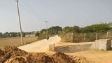 ရေစကြိုမြို့ အဝင်လမ်းတွေ ဖျက်ဆီးခံထားရလို့ ဒေသခံတွေ သွားလာရေးခက်ခဲနေ