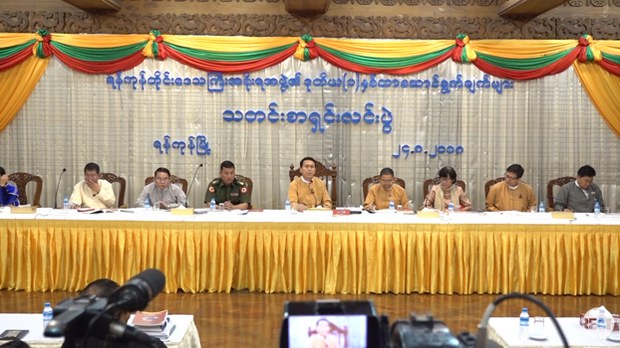 ygn-government-press-622.jpg ygn-government-press-622.jpg