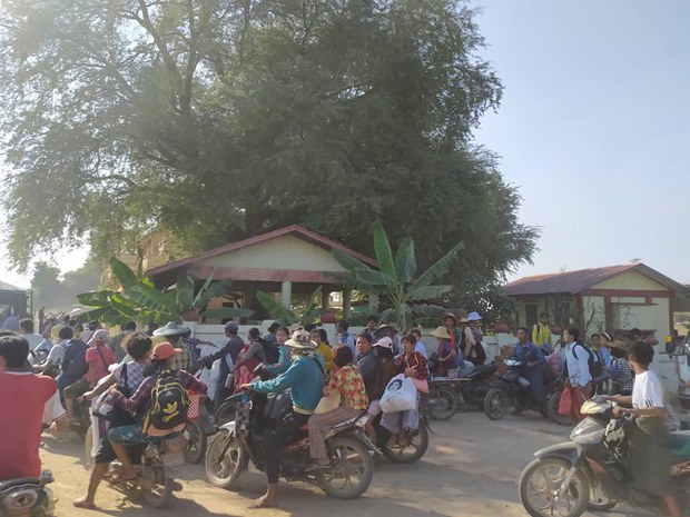 ဆားလင်းကြီးမှာ တိုက်ပွဲကြောင့် ဒေသခံ ခုနစ်ထောင်နီးပါး ထွက်ပြေး ဆားလင်းကြီးမှာ တိုက်ပွဲကြောင့် ဒေသခံ ခုနစ်ထောင်နီးပါး ထွက်ပြေး