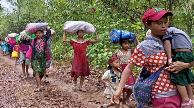 အရပ်သား ၂၀ ခန့်ဖမ်းဆီးခံထားရကြောင်း KNU ပြော အရပ်သား ၂၀ ခန့်ဖမ်းဆီးခံထားရကြောင်း KNU ပြော