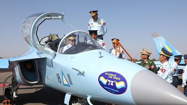 minaunghlaing-yak-13-622 minaunghlaing-yak-13-622