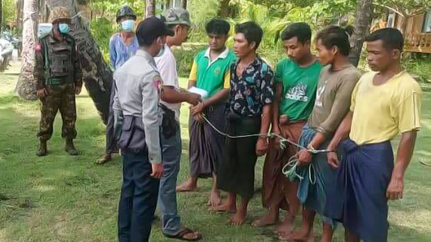 ခြောက်လအတွင်း နိုင်ငံတစ်ဝန်း မွတ်စလင် ၆၀၀ ကျော် ဖမ်းဆီးခံရ ခြောက်လအတွင်း နိုင်ငံတစ်ဝန်း မွတ်စလင် ၆၀၀ ကျော် ဖမ်းဆီးခံရ