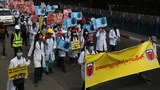CDM ဆရာဝန် ၅၅၇ ဦး ဆေးကုသခွင့်လိုင်စင် ရုပ်သိမ်းခံရ