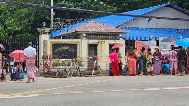 စစ်မှုမထမ်းလိုတဲ့ စစ်ပြေးအကျဉ်းသား‌တွေ လွတ်ငြိမ်းခွင့်ရပြီးမှ ထောင်ထဲပြန်ပို့ခံရ