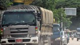 ပို့ကုန်ရငွေ ဒေါ်လာနဲ့သာ ပြန်သွင်းခိုင်းလို့ နယ်စပ်ကုန်သည်တွေ အခက်တွေ့