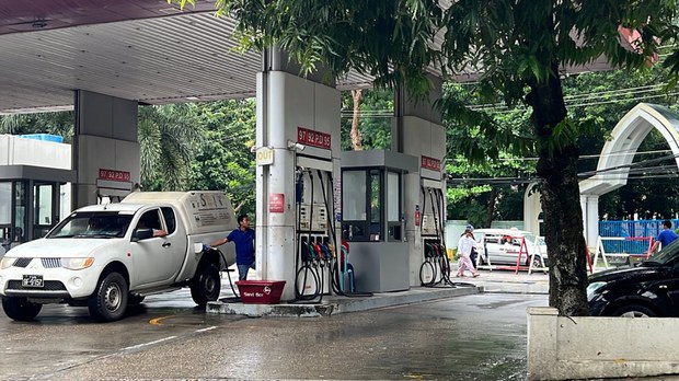 ပြည်တွင်းလောင်စာဆီဈေး ငါးရက်အတွင်း ၄၀ ရာခိုင်နှုန်းခန့် မြင့်တက်