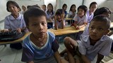 myanmar-children-in-thai-622.jpg