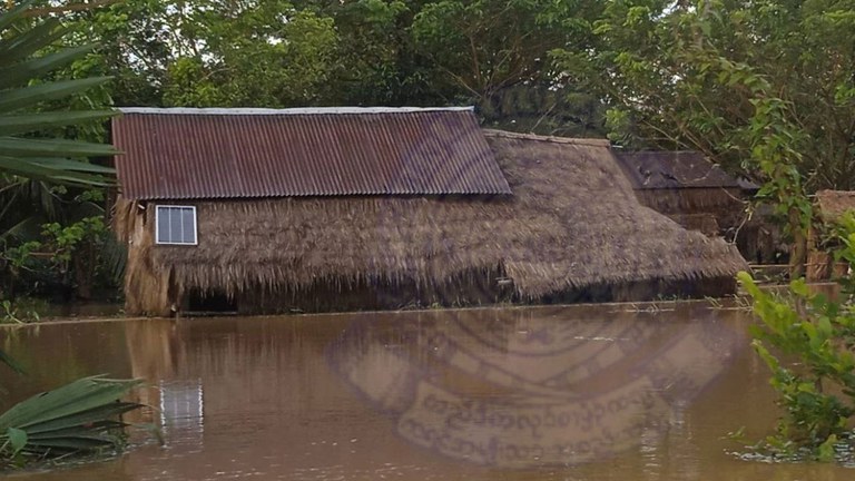 ပဲခူးတိုင်း၊ ညောင်လေးပင်ခရိုင်၊ ကျောက်ကြီးမြို့နယ်အတွင်း ရေကြီးနစ်မြုပ်နေသည်ကို KNU က ၂၀၂၄ ခုနှစ်၊ စက်တင်ဘာလ ၂၂ ရက်နေ့က ထုတ်ပြန်ထားစဉ်။ (Photo:  Facebook/ Karen National Union)