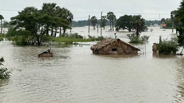 ရေဘေးကယ်ဆယ်ရေးထက် စစ်ရေးကို စစ်ကောင်စီ အာရုံစိုက်နေကြောင်း ဝေဖန်