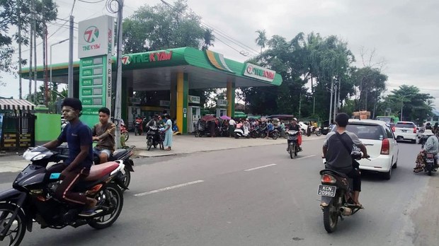 EAO နဲ့ PDF ထိန်းချုပ်နယ်မြေတွေကို စစ်ကောင်စီ စက်သုံးဆီ ပိတ်ဆို့ဖြတ်တောက်ထား EAO နဲ့ PDF ထိန်းချုပ်နယ်မြေတွေကို စစ်ကောင်စီ စက်သုံးဆီ ပိတ်ဆို့ဖြတ်တောက်ထား
