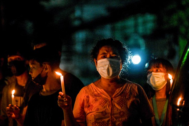 ပျော်ရွှင်မှုပျောက်ဆုံးသွားတဲ့ မြန်မာများ ပျော်ရွှင်မှုပျောက်ဆုံးသွားတဲ့ မြန်မာများ