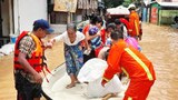ပြည်နဲ့တိုင်းအချို့မှာ မိုးများပြီးရေကြီးတာကြောင့် အရေးပေါ်ကယ်ဆယ်ရေးတွေ လုပ်နေရ