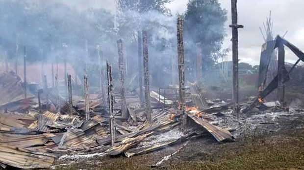 နှမ်းခါး သို့မဟုတ် စစ်ကောင်စီရဲ့ ပစ်မှတ်တစ်ခု နှမ်းခါး သို့မဟုတ် စစ်ကောင်စီရဲ့ ပစ်မှတ်တစ်ခု