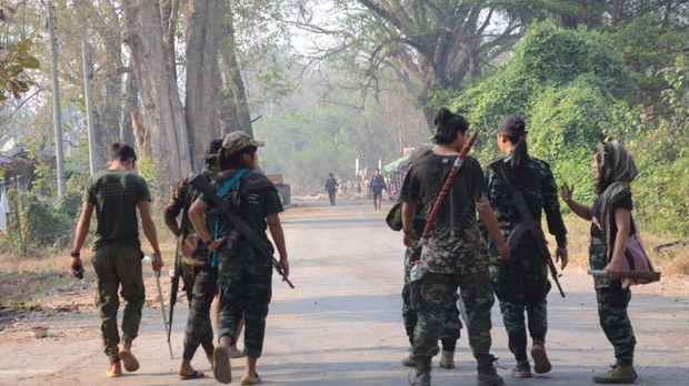 ကယားပြည်နယ် ဖားဆောင်းမြို့မှာ တိုက်ပွဲပြင်းထန်နေဆဲ ကယားပြည်နယ် ဖားဆောင်းမြို့မှာ တိုက်ပွဲပြင်းထန်နေဆဲ