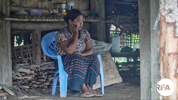khinmaungsoe-wife.jpeg khinmaungsoe-wife.jpeg