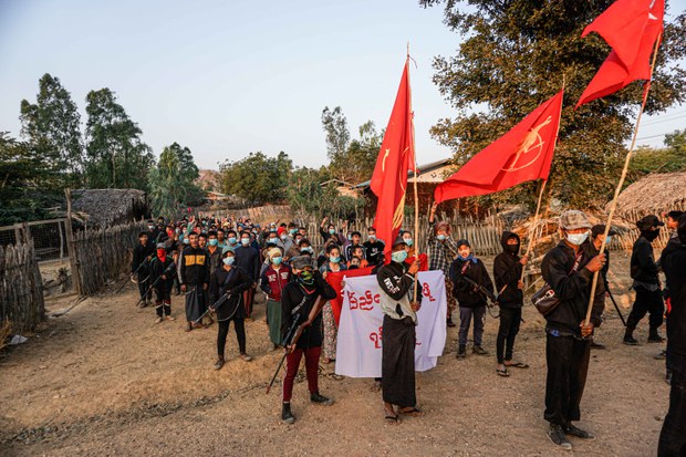 PDF တွေ လက်နက်ချရေး နည်းမျိုးစုံနဲ့ စစ်ကောင်စီ စည်းရုံးနေ PDF တွေ လက်နက်ချရေး နည်းမျိုးစုံနဲ့ စစ်ကောင်စီ စည်းရုံးနေ