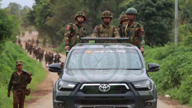 စစ်ကောင်စီကို အပြီးတိုင်ချေမှုန်းမယ်လို့ TNLA ပြော စစ်ကောင်စီကို အပြီးတိုင်ချေမှုန်းမယ်လို့ TNLA ပြော