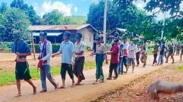 အရပ်သားတွေ လူသားဒိုင်းသဖွယ် အသုံးချခံနေရကြောင်းပြော အရပ်သားတွေ လူသားဒိုင်းသဖွယ် အသုံးချခံနေရကြောင်းပြော