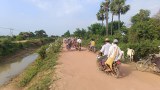 ခင်ဦးမှာ စစ်ကြောင်းထိုးလို့ ရွာ ၂၀ ကျော်က ဒေသခံတစ်သောင်းကျော် ထွက်ပြေးနေရ