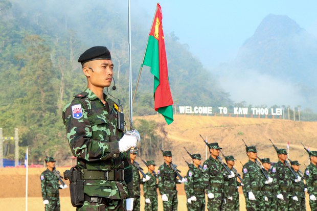 စစ်ကောင်စီတပ်ဖွဲ့တွေ သုံးရက်အတွင်းဆုတ်ဖို့ KNU တပ်မဟာ (၁)ကြေညာ စစ်ကောင်စီတပ်ဖွဲ့တွေ သုံးရက်အတွင်းဆုတ်ဖို့ KNU တပ်မဟာ (၁)ကြေညာ