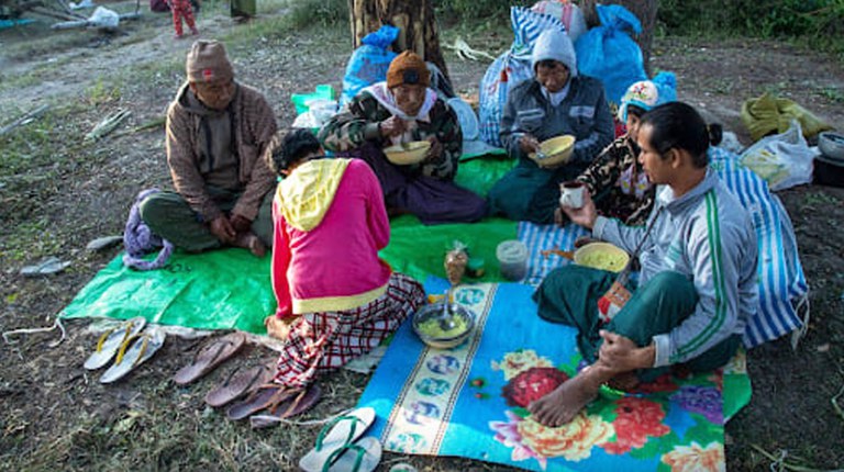 khinoo refugees khinoo refugees
