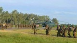 မြန်မာစစ်တပ် တပ်မဖြန့်နိုင်လို့ လေကြောင်းစစ်ကူယူတာလို့ လေ့လာသူတွေသုံးသပ်