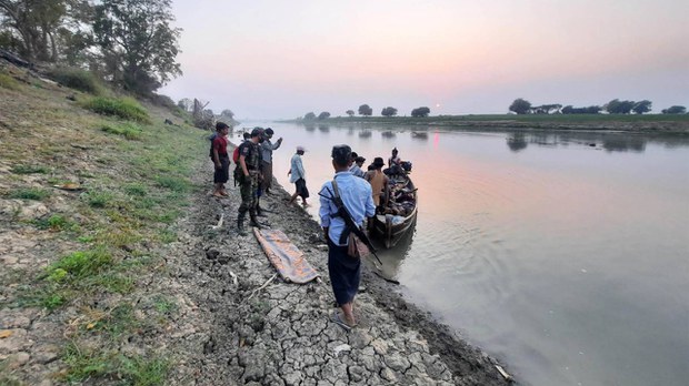 စစ်အာဏာသိမ်းမှုကြောင့် နှစ်ဖက်သတ်ဖြတ်ခံရသူ ရှစ်ထောင်ကျော်ရှိလာ စစ်အာဏာသိမ်းမှုကြောင့် နှစ်ဖက်သတ်ဖြတ်ခံရသူ ရှစ်ထောင်ကျော်ရှိလာ