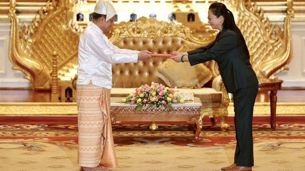 မြန်မာ့အရေးတရုတ်မူဝါဒ အပြောနဲ့လက်တွေ့ ကွဲလွဲနေ မြန်မာ့အရေးတရုတ်မူဝါဒ အပြောနဲ့လက်တွေ့ ကွဲလွဲနေ