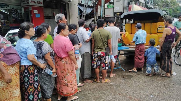 အာဏာသိမ်း ၁၈ လအကြာမှာ မြန်မာ ကျရှုံးနိုင်ငံအဖြစ်ကို ဦးတည်နေ အာဏာသိမ်း ၁၈ လအကြာမှာ မြန်မာ ကျရှုံးနိုင်ငံအဖြစ်ကို ဦးတည်နေ